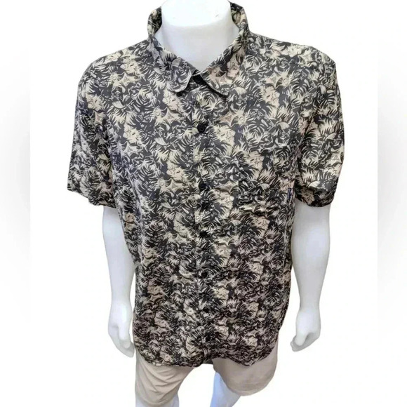 Columbia Button  Down Short Sleeve Black Tan Shirt Size XL - Picture 4 of 9